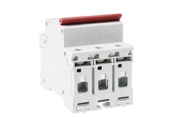 AC 50Hz FM8 Miniature Circuit Breaker High Breaking 230V / 400V